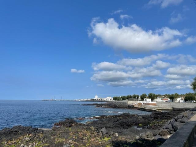Populo Mar Ponta Delgada - Açores Exterior foto